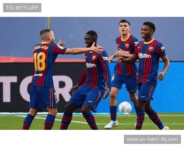 皇马与巴萨激战再度上演巅峰对决 谁能在经典战役中笑到最后