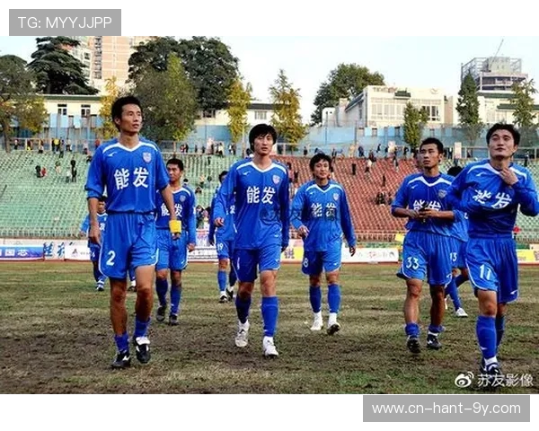 南京极限运动队的协作创新与发展探讨引发热议